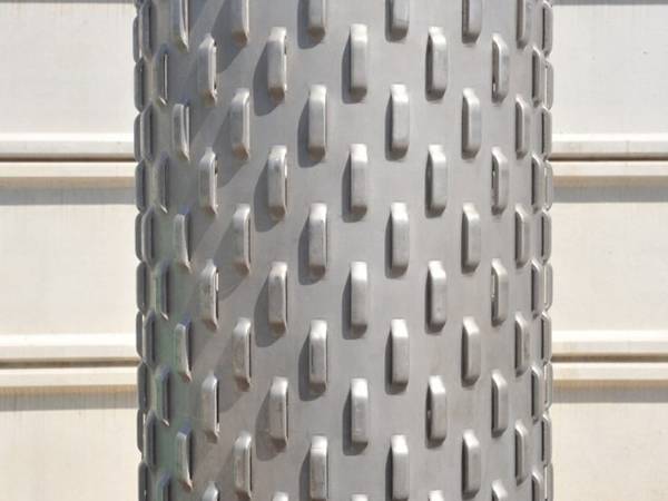 Bridge slot screen